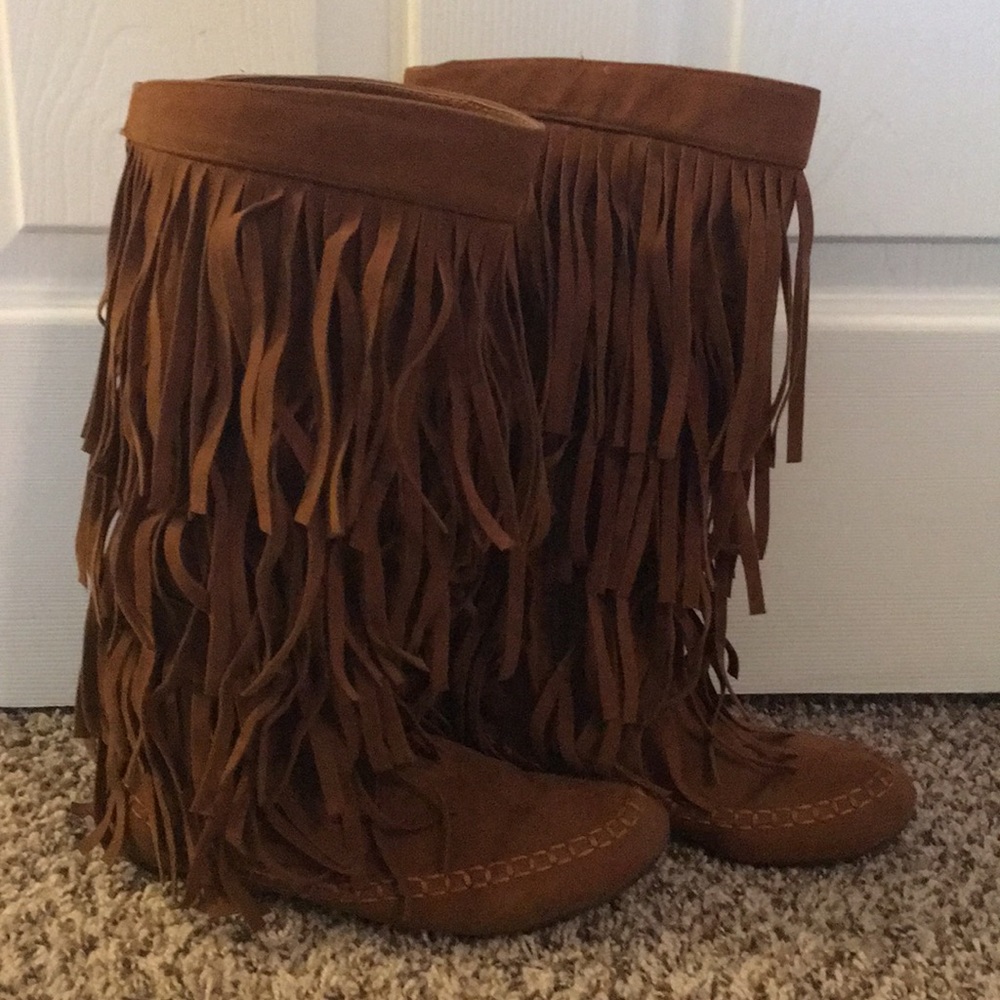 🌵Minnetonka look alike fringe boots